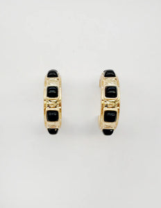 Joan Earrings - Black or Pearl