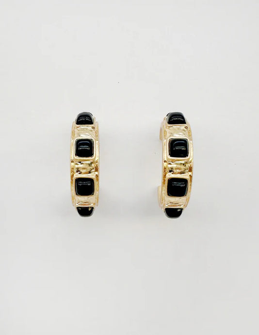 Joan Earrings - Black or Pearl