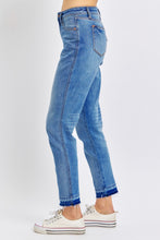 Judy Blue Rigid Magic Boyfriend Jeans