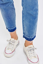 Judy Blue Rigid Magic Boyfriend Jeans