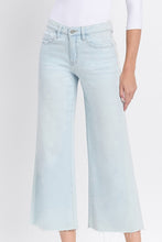 Vervet Cleared Jeans