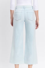 Vervet Cleared Jeans