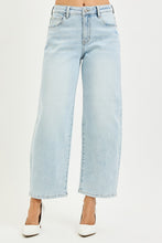 Risen Barrel Jeans