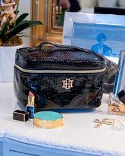 Hampton Train Case