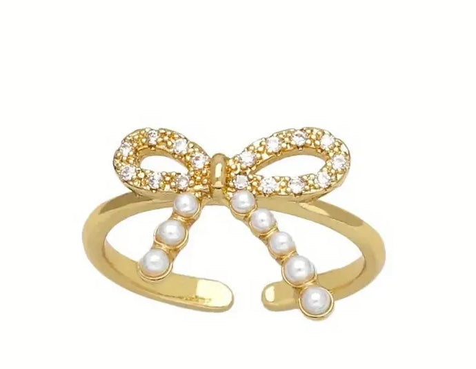 Bittie Bow Ring