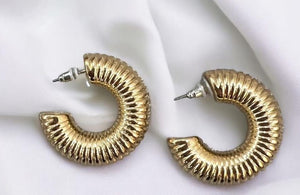 Accordian Hoop