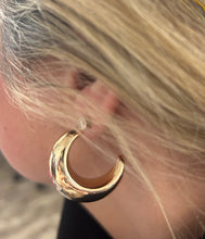 Bold Hoop - Silver or Gold