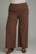 Basic Need Pants - Regular & Curvy - Green & Brown