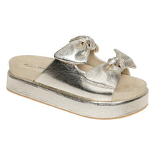 Mindy Sandal