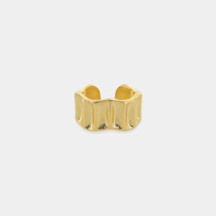 Gold Wavy Ring