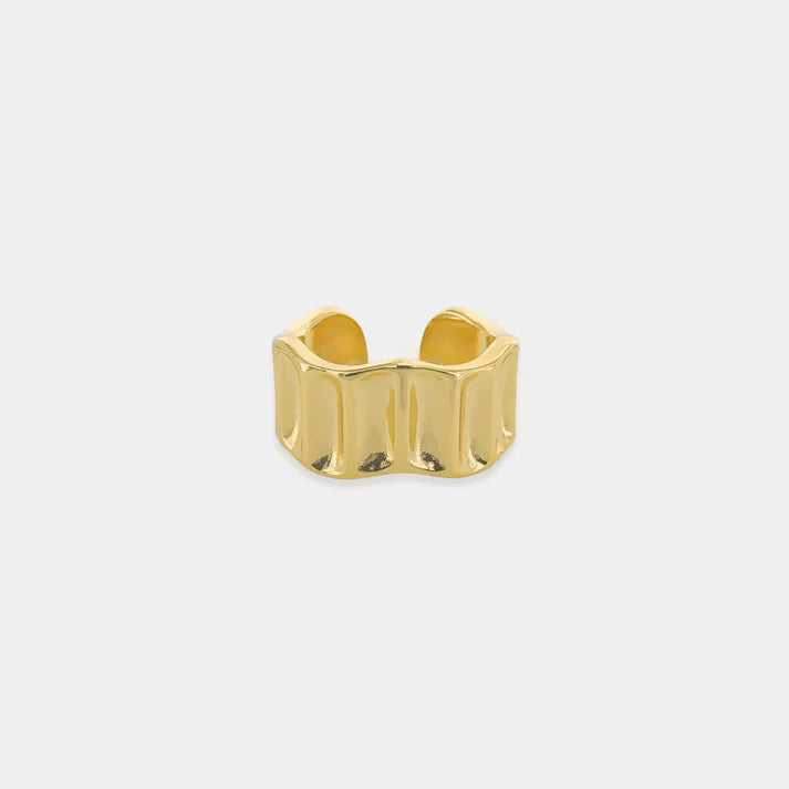 Gold Wavy Ring